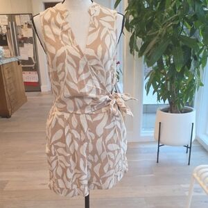 A New Day Beige and White Leaf Pattern Mini Romper Size XS